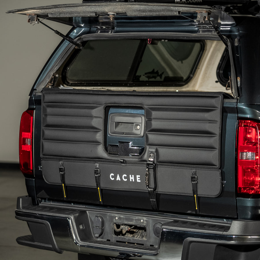 Locking tailgate pad on a chevy colorado