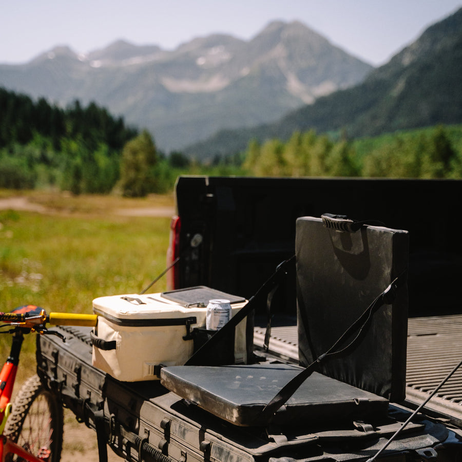 Lounger Chair mounted on Cache Basecamp pad