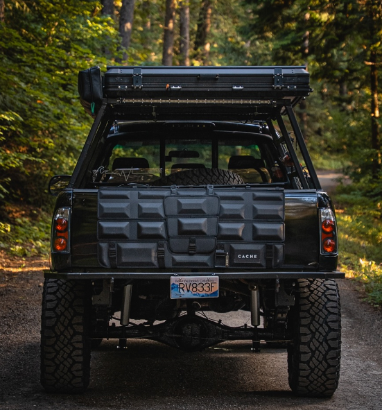 Cache tailgate pad on 2003 Tundra with overland build 